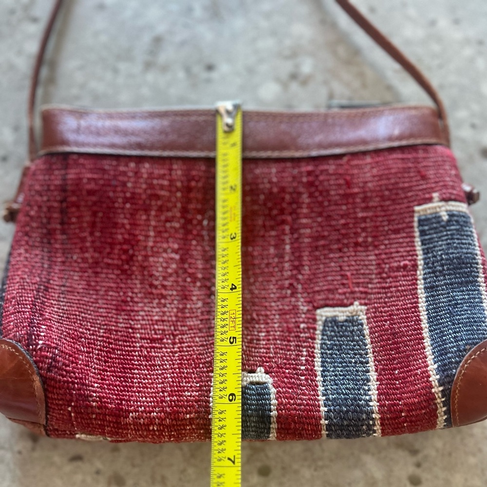 Gorgeous Kilim & Leather Crossbody - Picture 5 of 7